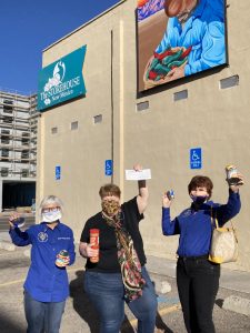 Kiwanis Club of Albuquerque hosted a food drive in 2021 to help the Storehouse